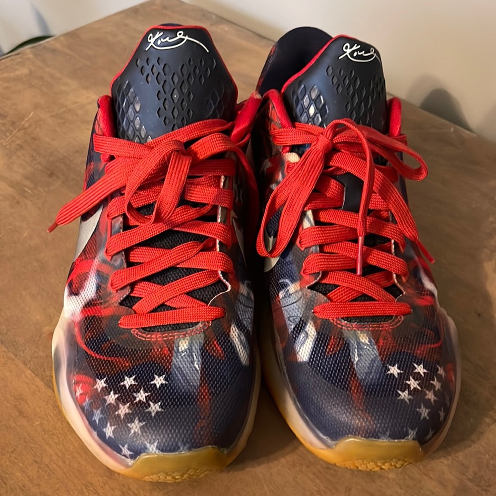 NIKE Kobe 10 Independence Day